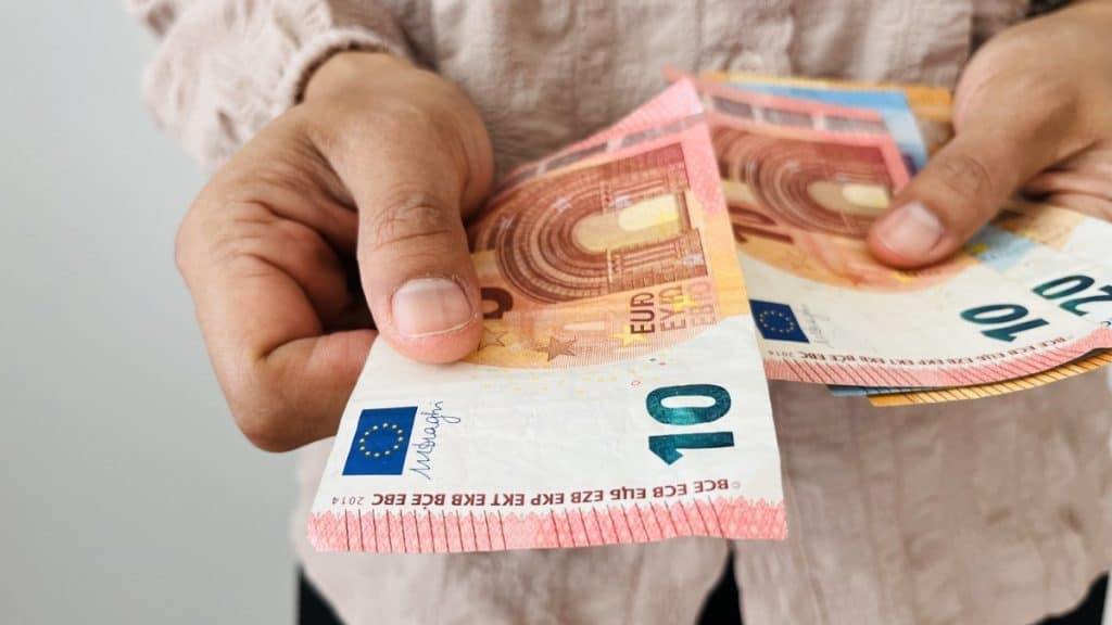 Kako se prijaviti za kredit bez nepotrebnih komplikacija Kako se prijaviti za kredit bez nepotrebnih komplikacija