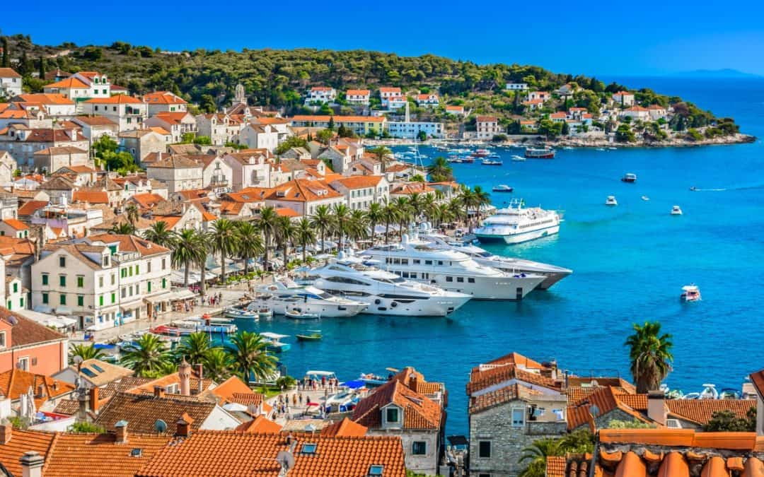 Vodič kroz najmirnije i najčišće plaže Hvara
